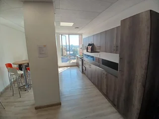 1039 sqm Office to Let in Melrose Arch