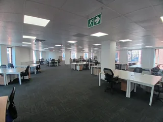 1039 sqm Office to Let in Melrose Arch