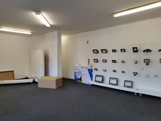 Mini Unit To Let in Midrand close to The N1