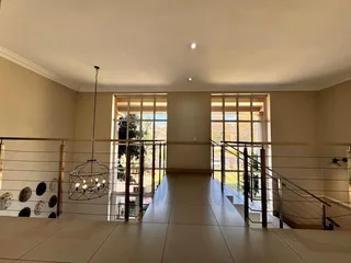 201 sqm Office to Let in Sandton