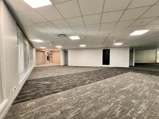 269 sqm Office to Let in Sandton