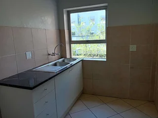 562m² Office to let Sunninghill