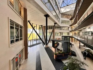 269 sqm Office to Let in Sandton