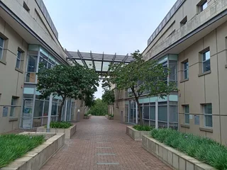 Office To Let, Woodmead