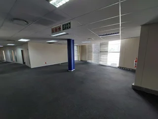1096 sqm Ground Floor Office to Let