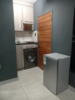 Secure 1-bedroom And 1-bathroom Apartment In Nellmapius, Pretoria