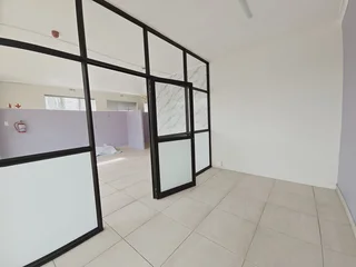 Prime 125m² commercial unit available in the well-known Oxford Emporium on Oxford Road