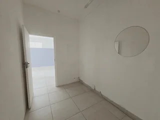 Prime 125m² commercial unit available in the well-known Oxford Emporium on Oxford Road