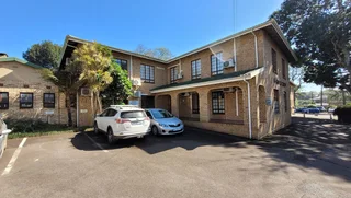 96sqm Offices To Let on Old Main Road, Hillcrest | Swindon Property