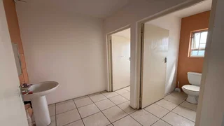 Commercial Property To Let in Ballito