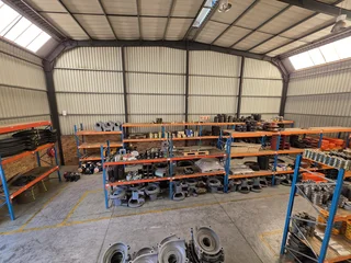 Fantastic free standing property FOR SALE in Hughes, Jet Park.