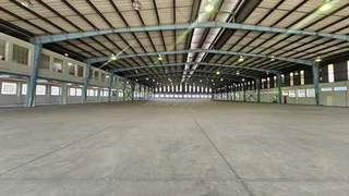 Standalone Warehouse available To Let in Isando, Kempton Park