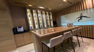 Prime 1059sqm Office For sale