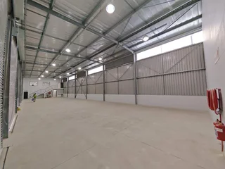 518m2 Warehouse TO RENT/TO LET in Glen Anil | Swindon Property