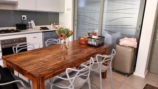 STUNNING 2 BEDROOM APARTMENT SIBAYA - INCLUDES FURNITURE &amp; APPLIANCES