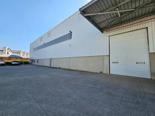 Warehouse available To Let in Plumbago Business Park