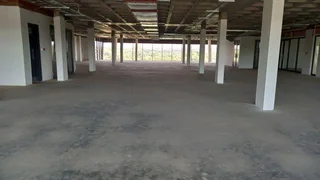 951 Square Meter third Floor White Box Office to let