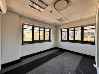544 sqm Office to Let in Sandton