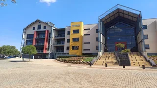 240 sqm office to let, Irene Centurion