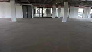 951 Square Meter third Floor White Box Office to let