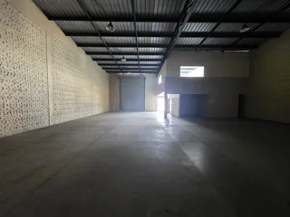 Warehouse available To Let in Pomona, Kempton Park.