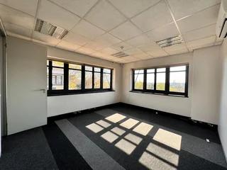 544 sqm Office to Let in Sandton