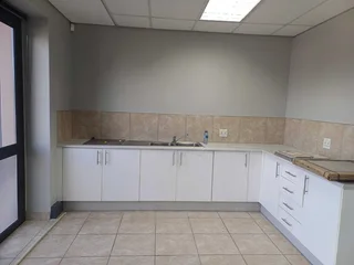 240 sqm office to let, Irene Centurion