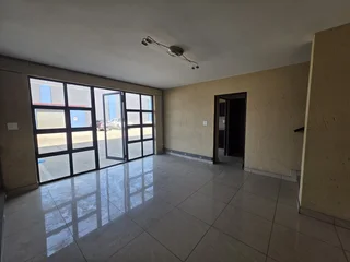 Warehouse available To Let in Pomona, Kempton Park.