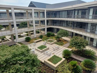 690 Sqm office to let - Irene Centurion