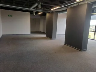 690 Sqm office to let - Irene Centurion