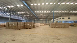 Incredible 2000sqm warehouse availbale