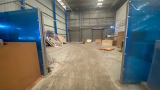 Incredible 2000sqm warehouse availbale