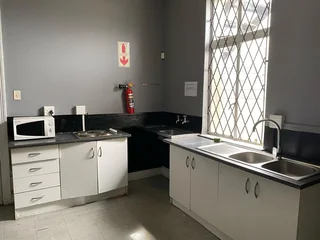 Stunning Investment Opportunity: Spacious Block of Flats in Prime Location