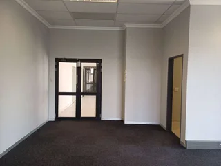 300 Sqm first floor office to let in Highveld Centurion