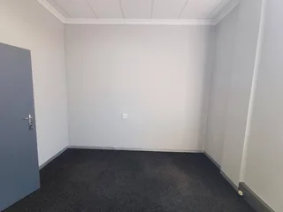 300 Sqm first floor office to let in Highveld Centurion