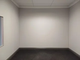 300 Sqm first floor office to let in Highveld Centurion