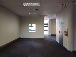 300 Sqm first floor office to let in Highveld Centurion