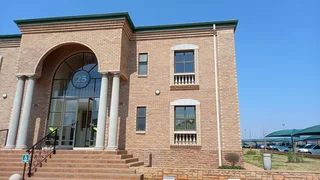 150 Square Meter first floor office to let - Highveld Centurion