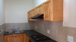 Cambridge Office Park, 175 Square meter first floor office to let