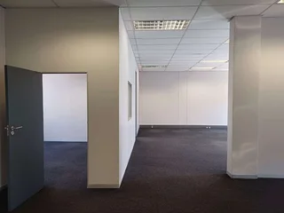 183 Sqm first floor office to let in Highveld Centurion