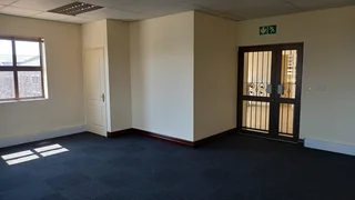 150 Square Meter first floor office to let - Highveld Centurion