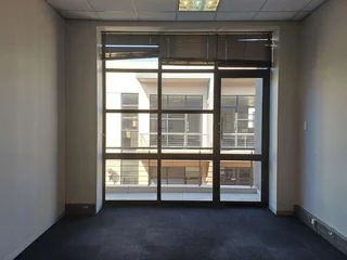 183 Sqm first floor office to let in Highveld Centurion