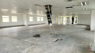 Well-sized office space available to let in Mount Edgecombe