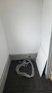 Well-sized office space available to let in Mount Edgecombe