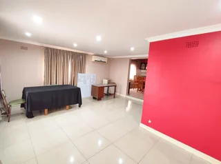 3 Bedroom Duplex with an Income Generating Outbuilding for Sale in Northcroft.