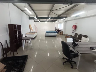 OFFICE/RETAIL TO LET