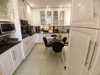 Luxury Living in Musgrave...