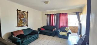 Charming 2-Bedroom Apartment with Scenic Views – Oakdale, Bellville