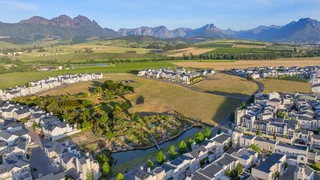 Luxury 3-Bedroom Home for Sale in Stellenbosch | Modern Living at The Meadows