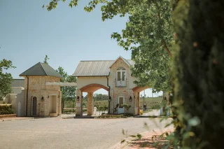 Luxury 3-Bedroom Home for Sale in Stellenbosch | Modern Living at The Meadows